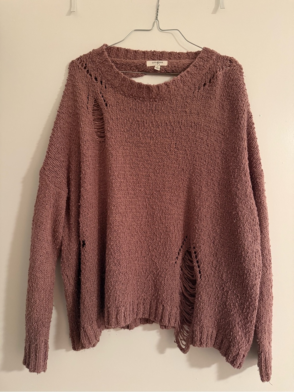 Umgee Mauve Distressed Crewneck Sweater